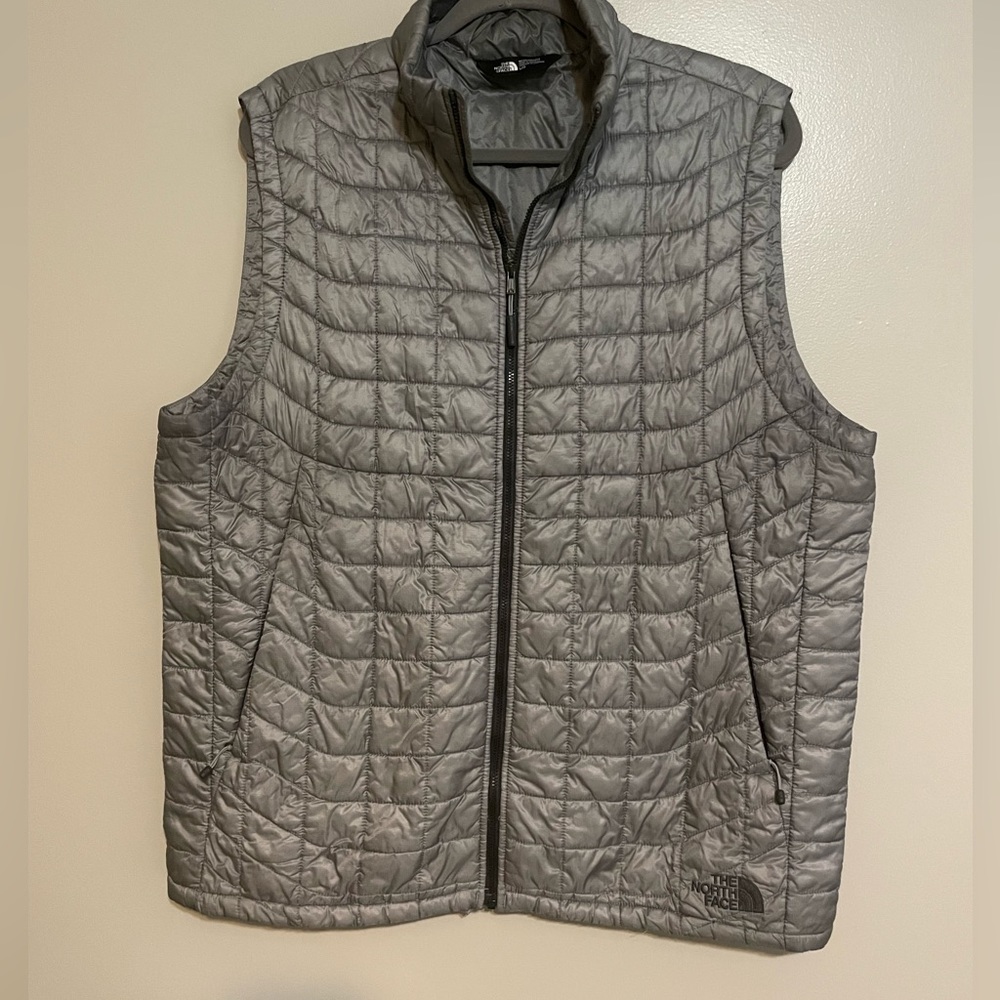 🎆 New listing 🎇 mens the north face vest